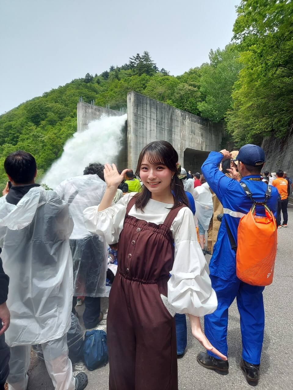 みなかみ3ダム春の点検大放流　八木沢ダム